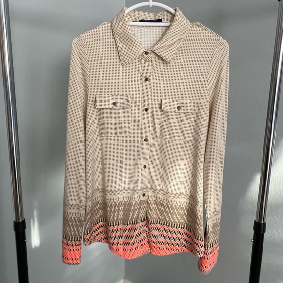 BCBGMaxAzria Tops - BCBG Max Azria Top Medium Textris New NWT